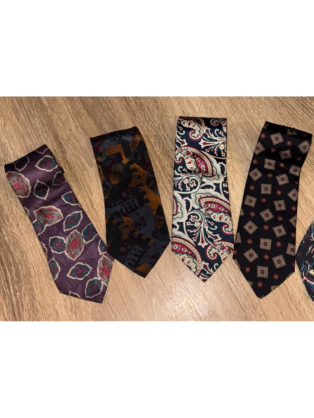 Men’s Tie Lot 4 Ralph Lauren Van Heusen Paisley Vintage